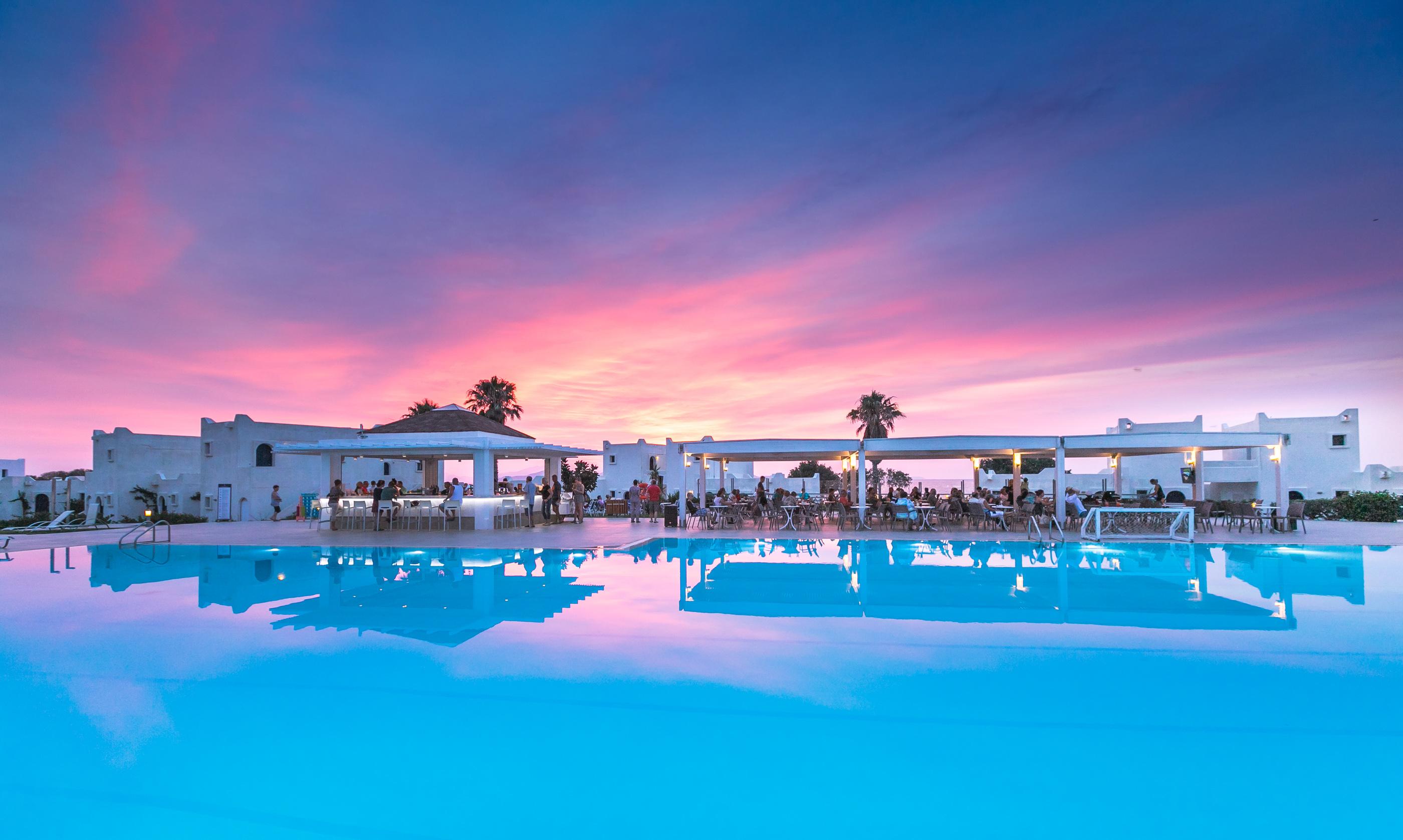 Hotel The Aeolos 4*